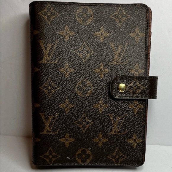 #24. Authentic Louis Vuitton Monogram Agenda MM